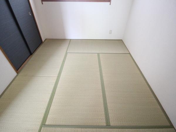 エコーハイツ千原