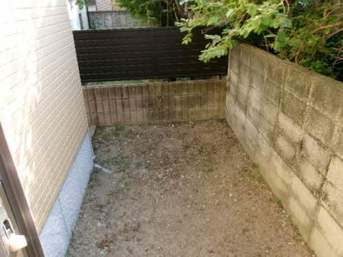 高石市千代田３丁目のアパート