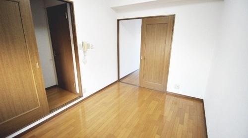 ファーストパレス