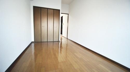 ファーストパレス