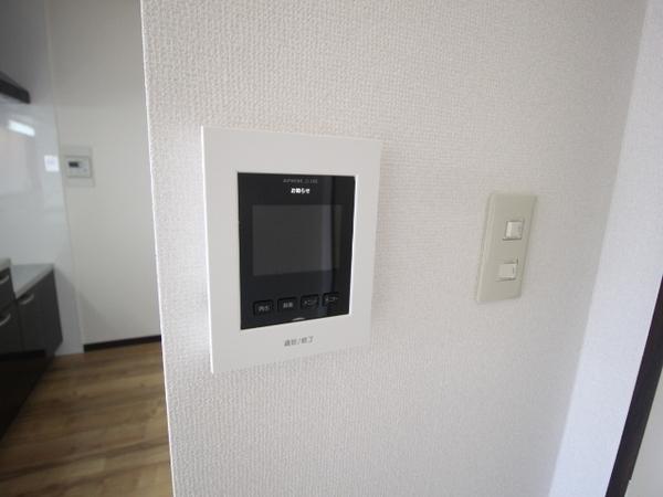 ウエストヴィラ　A棟