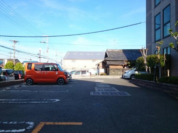 泉大津市板原町２丁目のマンション