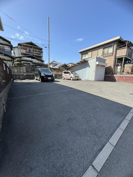 堺市西区草部のアパート