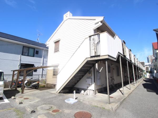 堺市西区鳳東町６丁のアパート