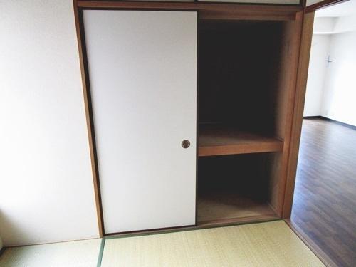 フローラ東館