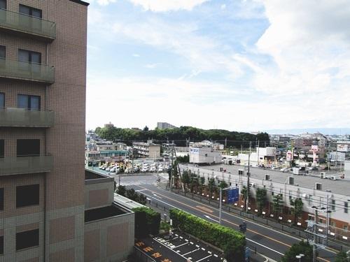 フローラ東館