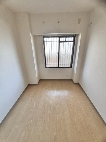 堺市西区浜寺石津町東２丁のマンション