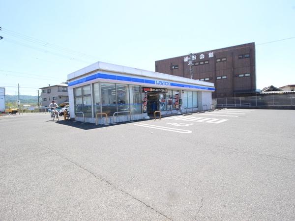 メゾンドソレイユ(ローソン泉佐野長滝店)