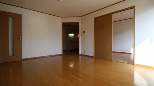 アプリコットハウス