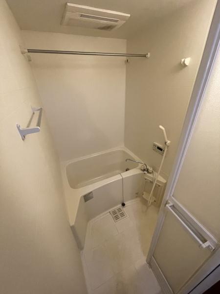 堺市西区草部のアパート