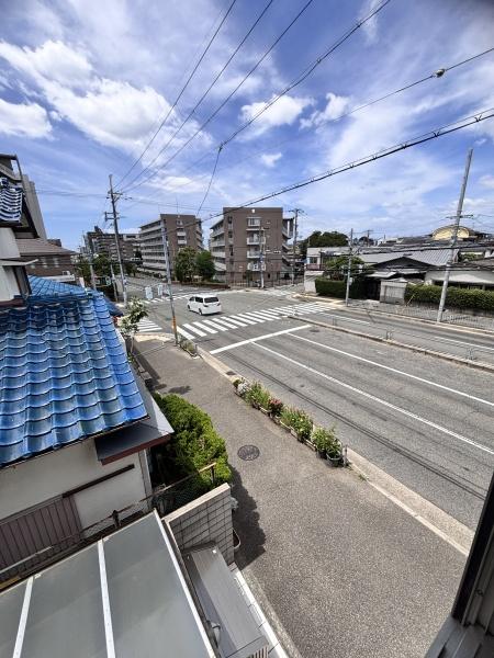 ロイヤルコート津久野