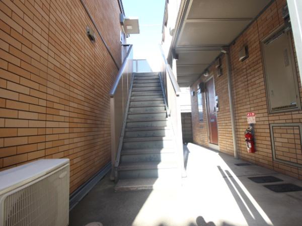 ロイヤルコート津久野