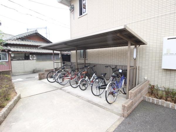 フォレスト　ヒルズ　2