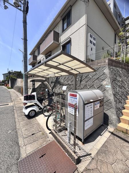 ソレイユ上野芝