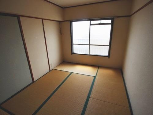 取石石田団地
