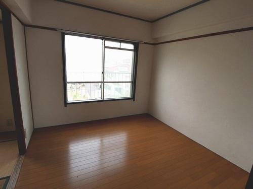 取石石田団地