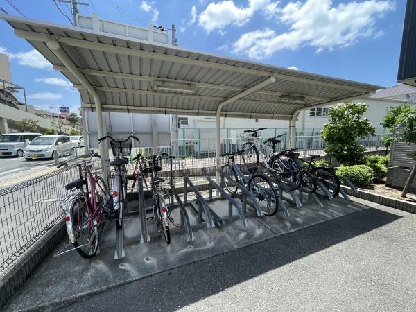 フジパレスデルフィ鳳南