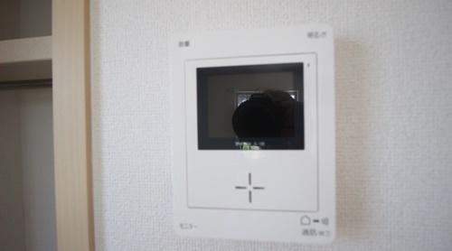 上参番館