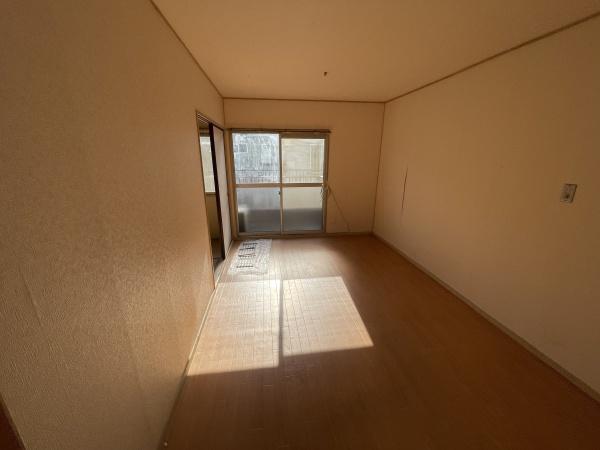 堺市西区菱木１丁のアパート