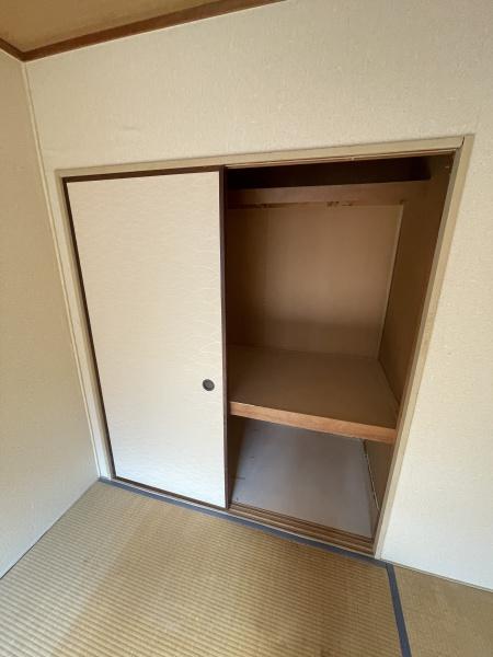 堺市西区菱木１丁のアパート