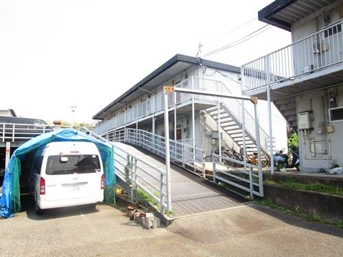 堺市西区菱木１丁のアパート