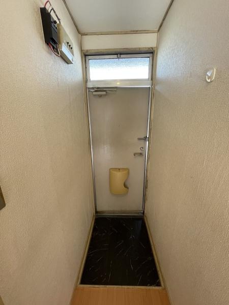 堺市西区菱木１丁のアパート