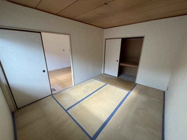 堺市西区菱木１丁のアパート