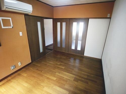 神野町1丁貸家