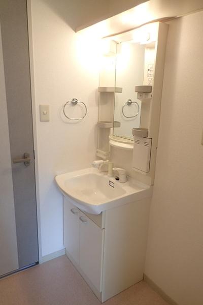 坂の久保ハイツE棟