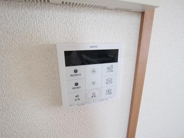 堺市西区上野芝町７丁のアパート