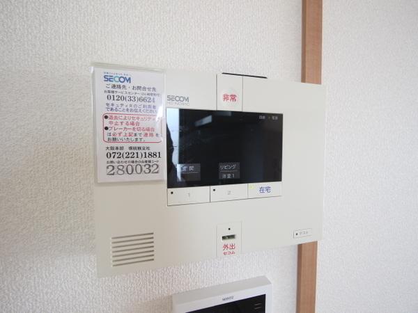 堺市西区上野芝町７丁のアパート