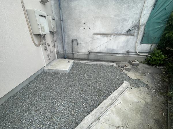 鳳中町店舗