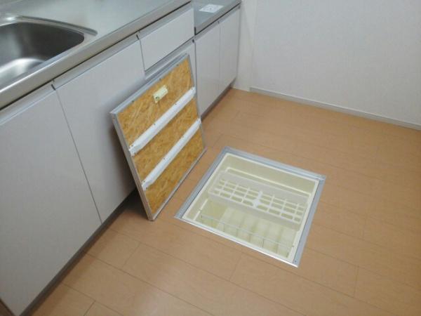 マルシェ高師浜