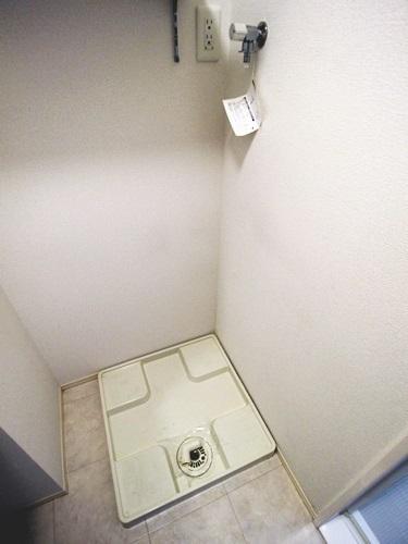 堺市西区原田のアパート