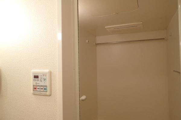 モン・ル　ウエスト