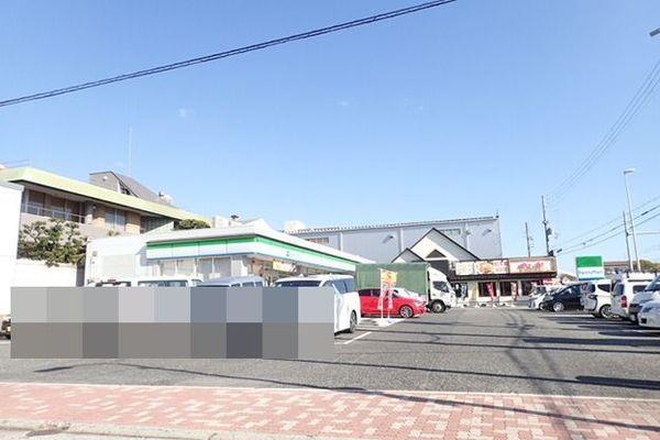 シェソワフルール(ファミリーマート泉大津東港町店)