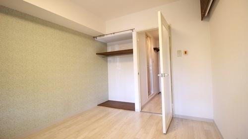 堺市西区鳳中町９丁のマンション