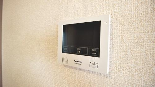 和泉市富秋町３丁目のアパート