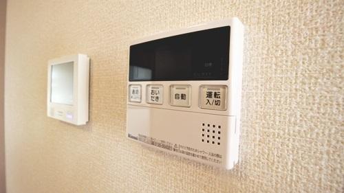 和泉市富秋町３丁目のアパート