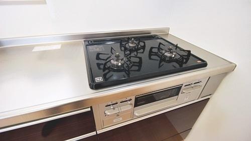 和泉市富秋町３丁目のアパート