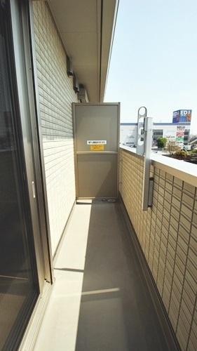 和泉市富秋町３丁目のアパート