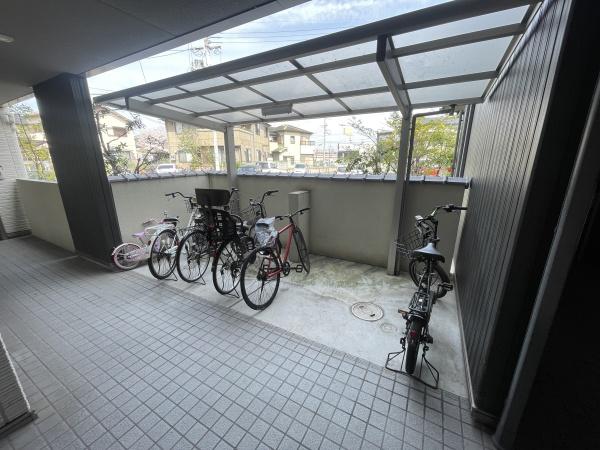 シャーメゾン鳳