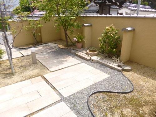 堺市西区津久野町３丁のアパート