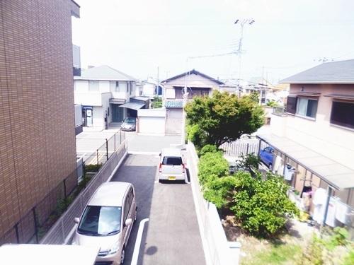 カレント・レジデンス2