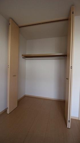 モアエクレール　A棟