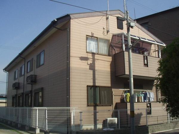 堺市西区上のアパート