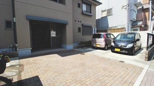 堺市西区浜寺石津町中４丁のアパート