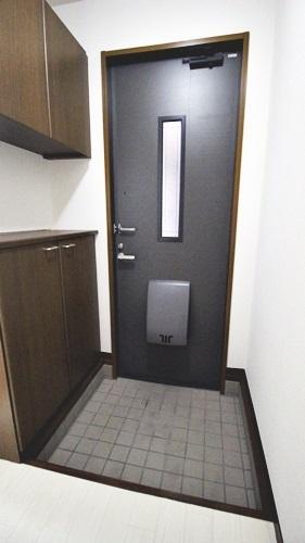 堺市西区浜寺石津町中４丁のアパート
