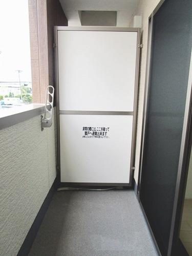 スリーハーブズグレンツェント泉大津