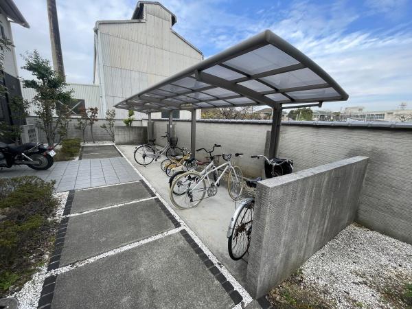 堺市中区毛穴町のアパート